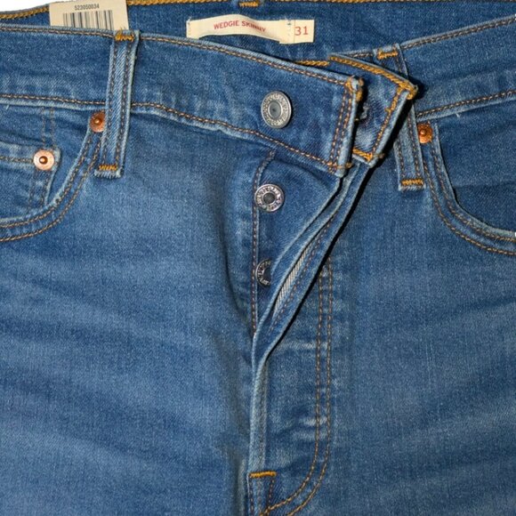 NWT Levi's Wedgie Skinny Women's Denim Jeans Size 12 W31 - Button Fly - Picture 4 of 5